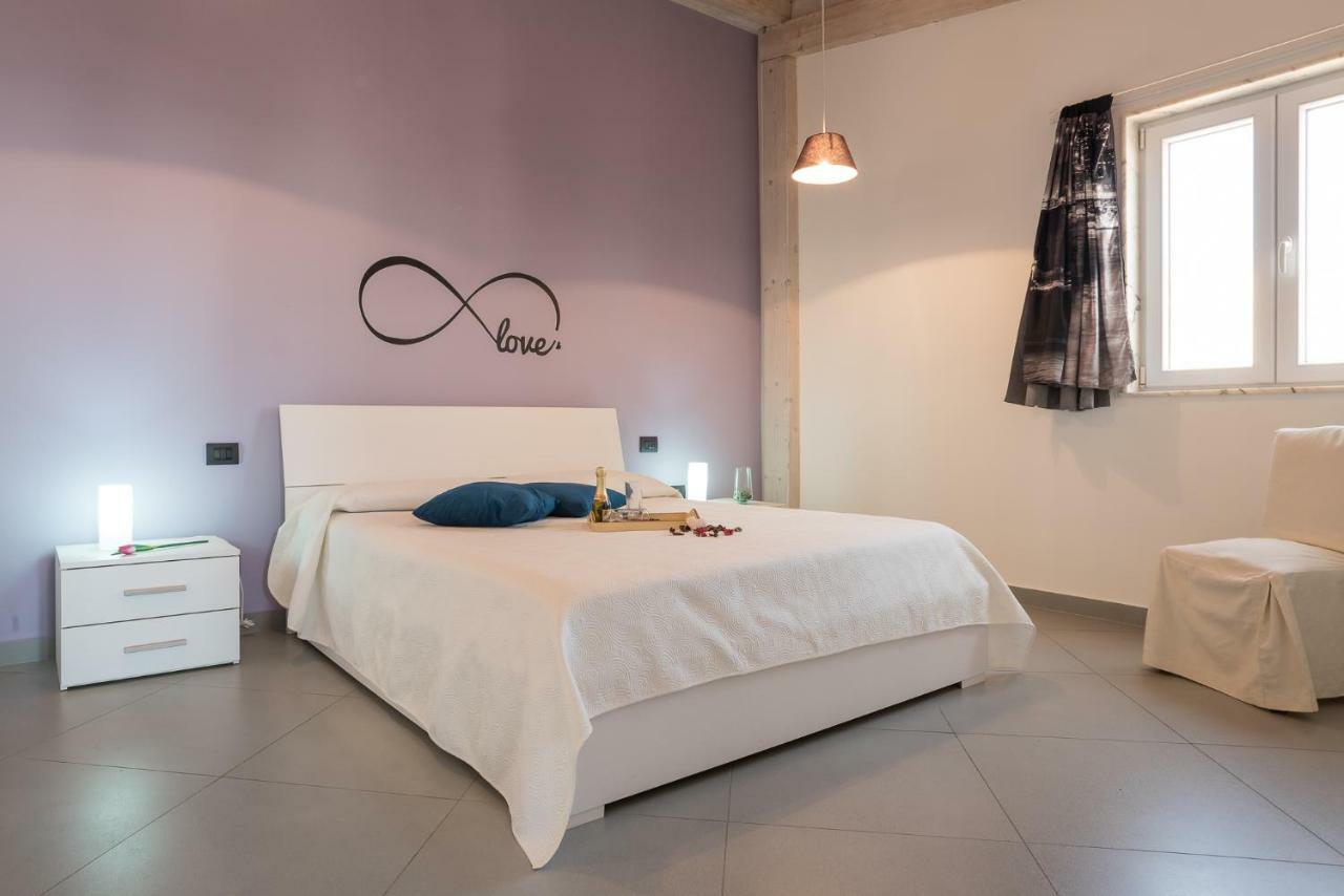 Casa Zefiro Apartment Pozzallo Luaran gambar