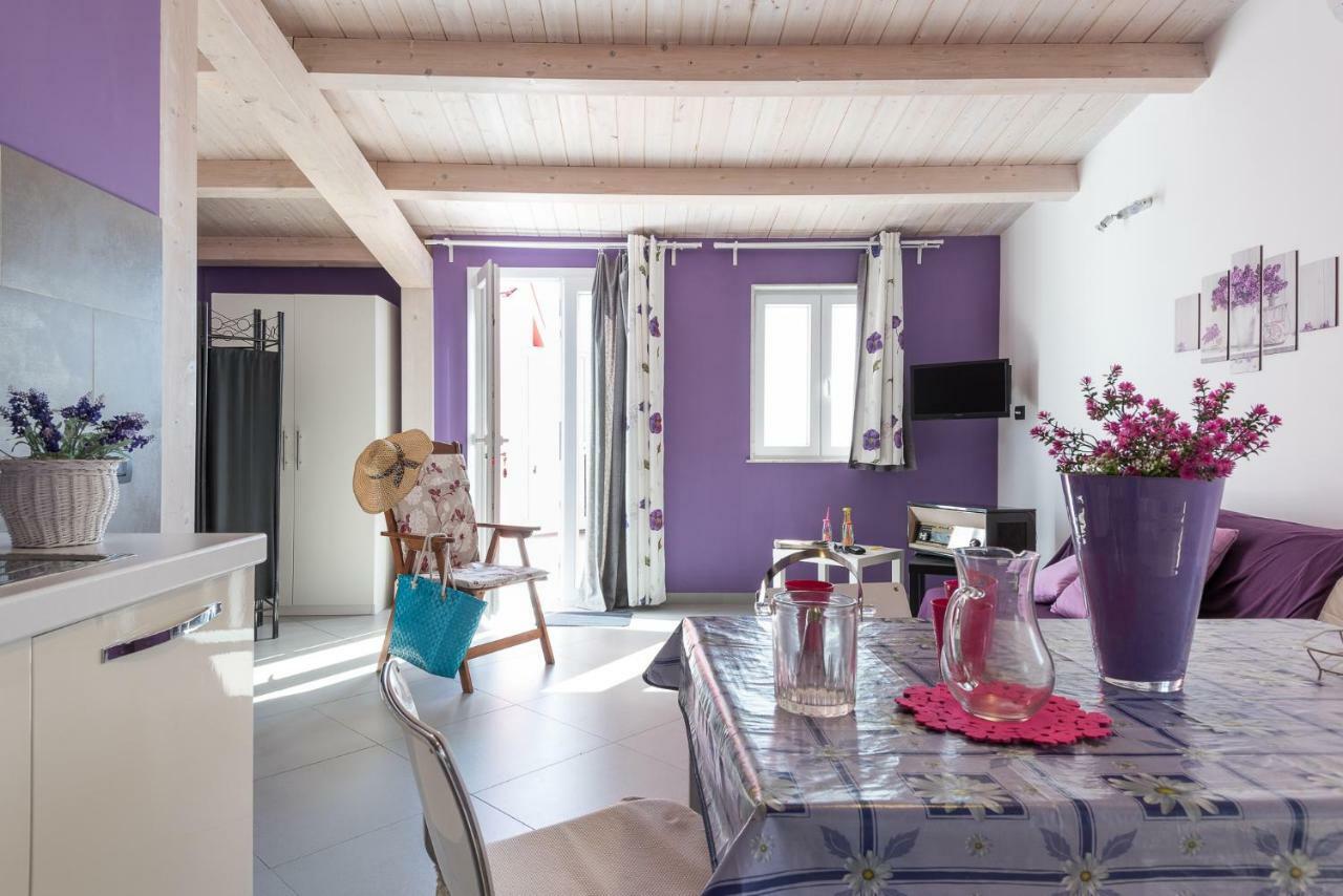 Casa Zefiro Apartment Pozzallo Luaran gambar