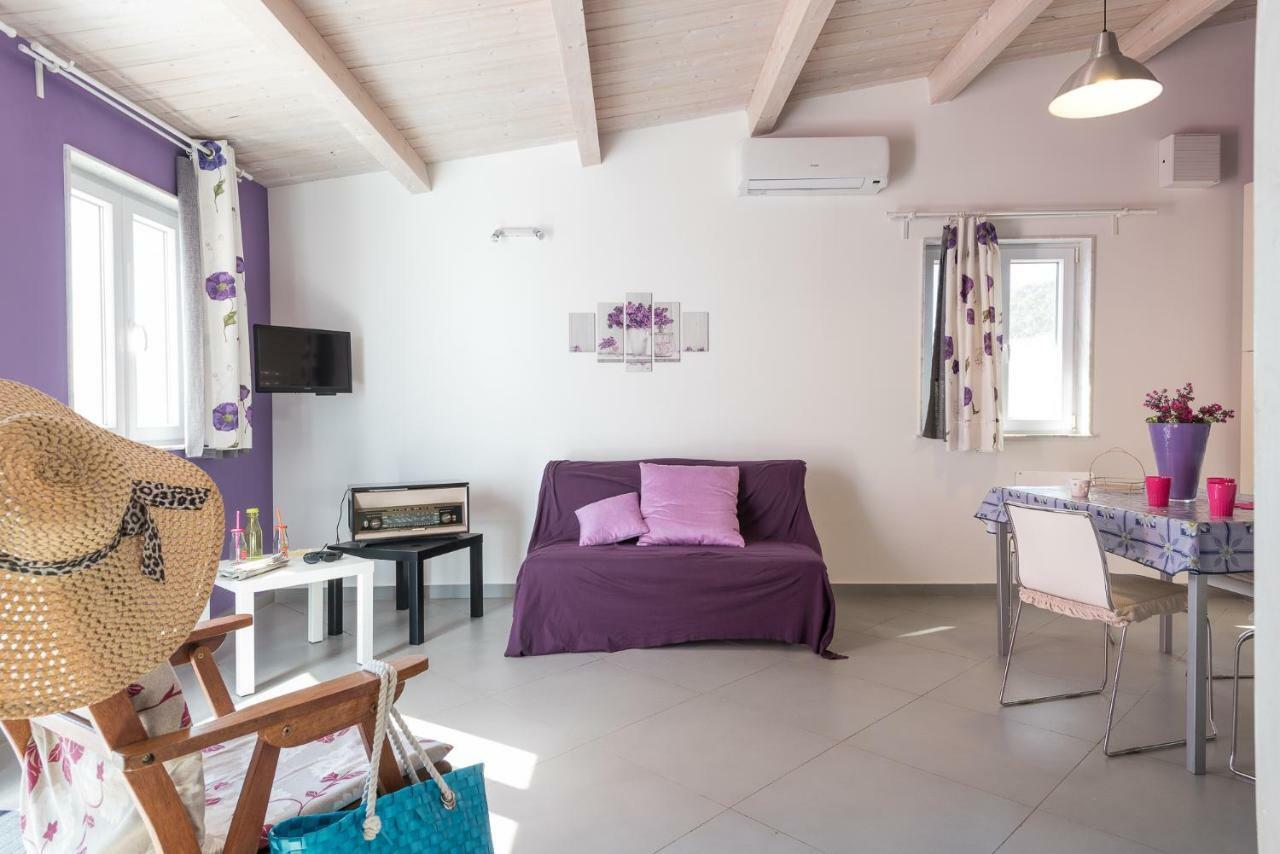 Casa Zefiro Apartment Pozzallo Luaran gambar